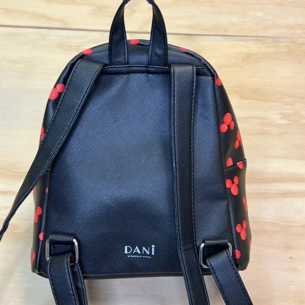 Mickey Mini Backpack - Picture 5 of 9